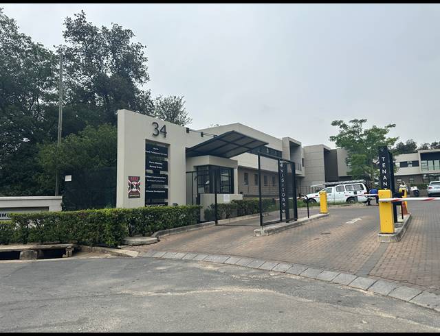 357M² OFFICE FOR SALE IN SANDTON CENTRAL